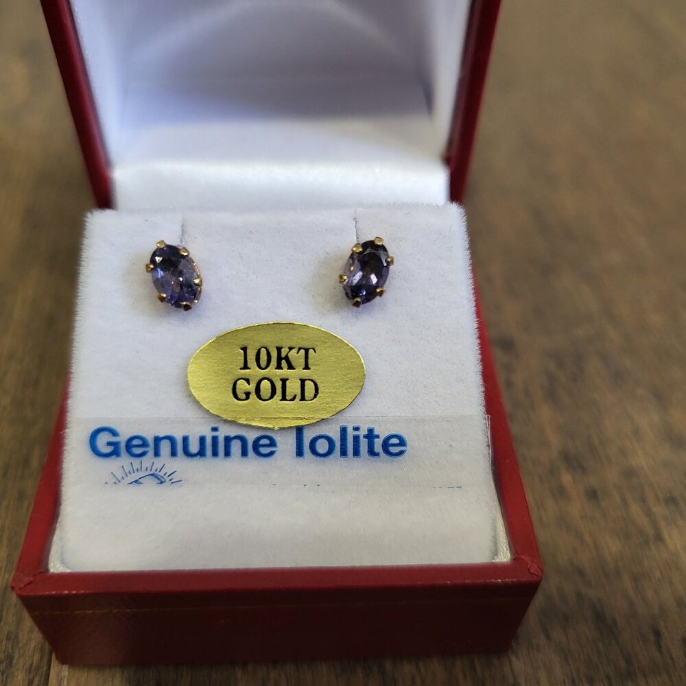 Brand New 10K Yellow Gold Iolite Earrings For Sale